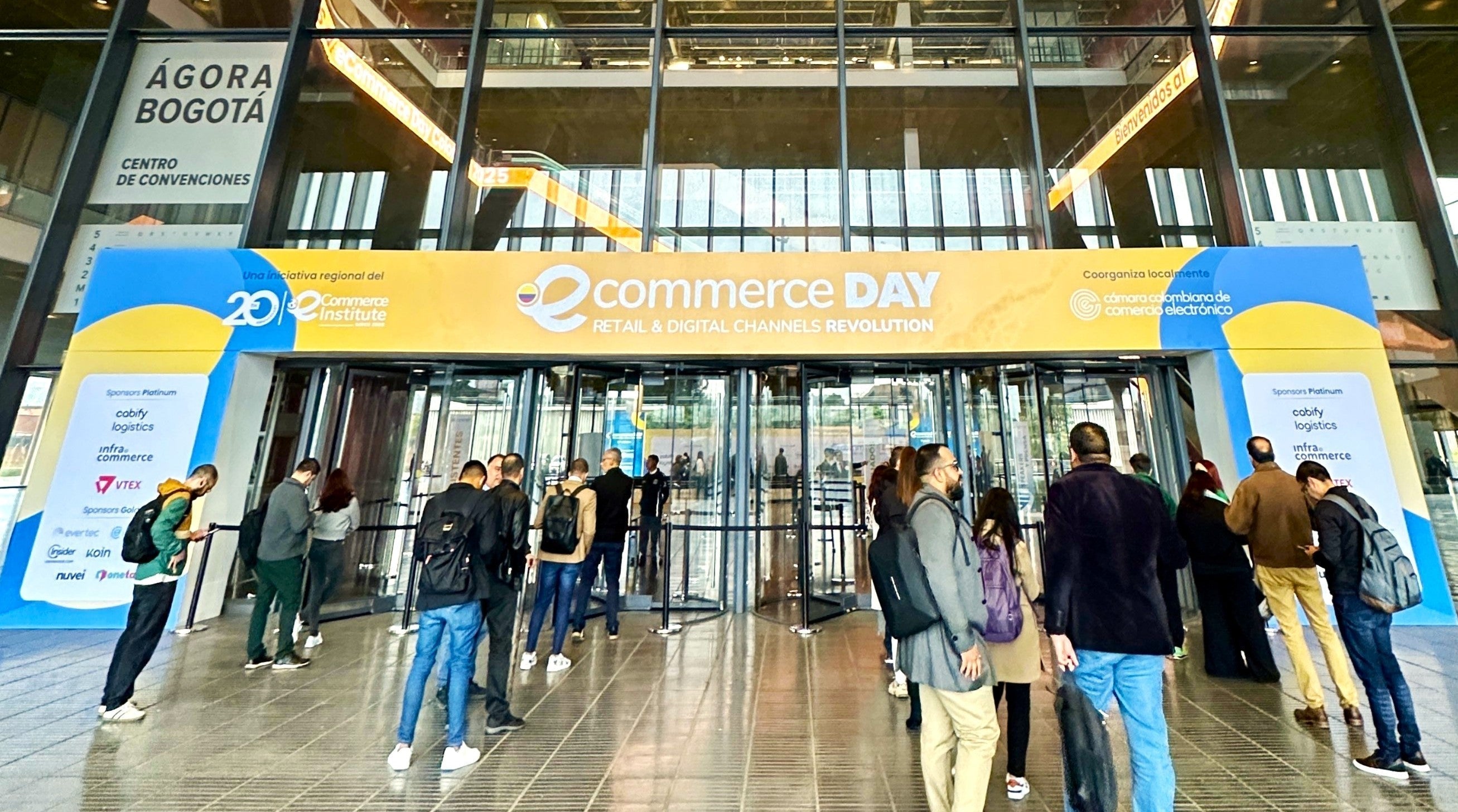 Nuestra experiencia en el eCommerce Day Colombia 2025