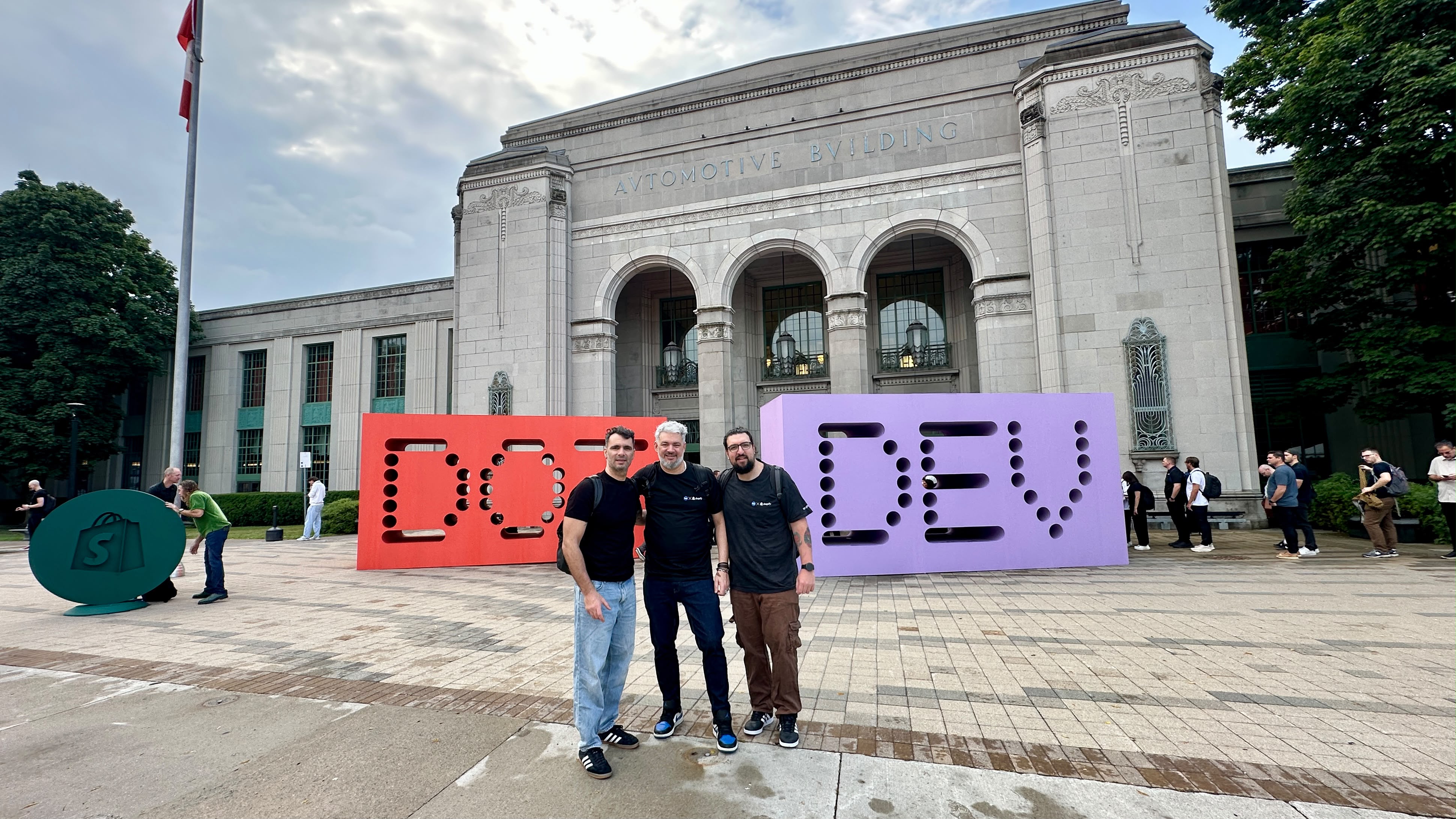 LOP X Shopify | Viajamos a Shopify DotDev 2026 en Toronto, Canadá.